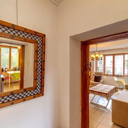 1-bedroom Garden Flat