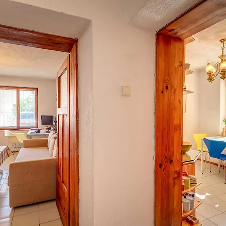 1-bedroom Garden Flat * Smolyan